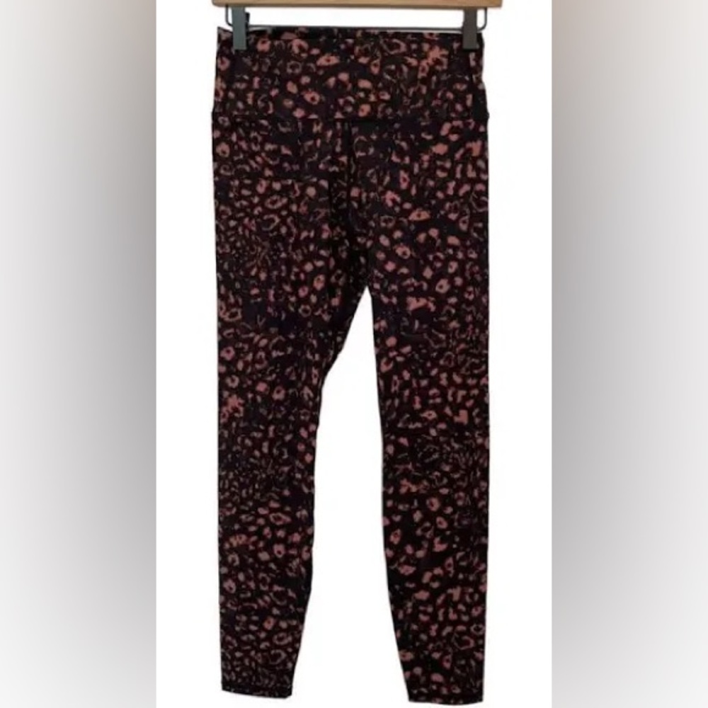 Varley black leopard leggings